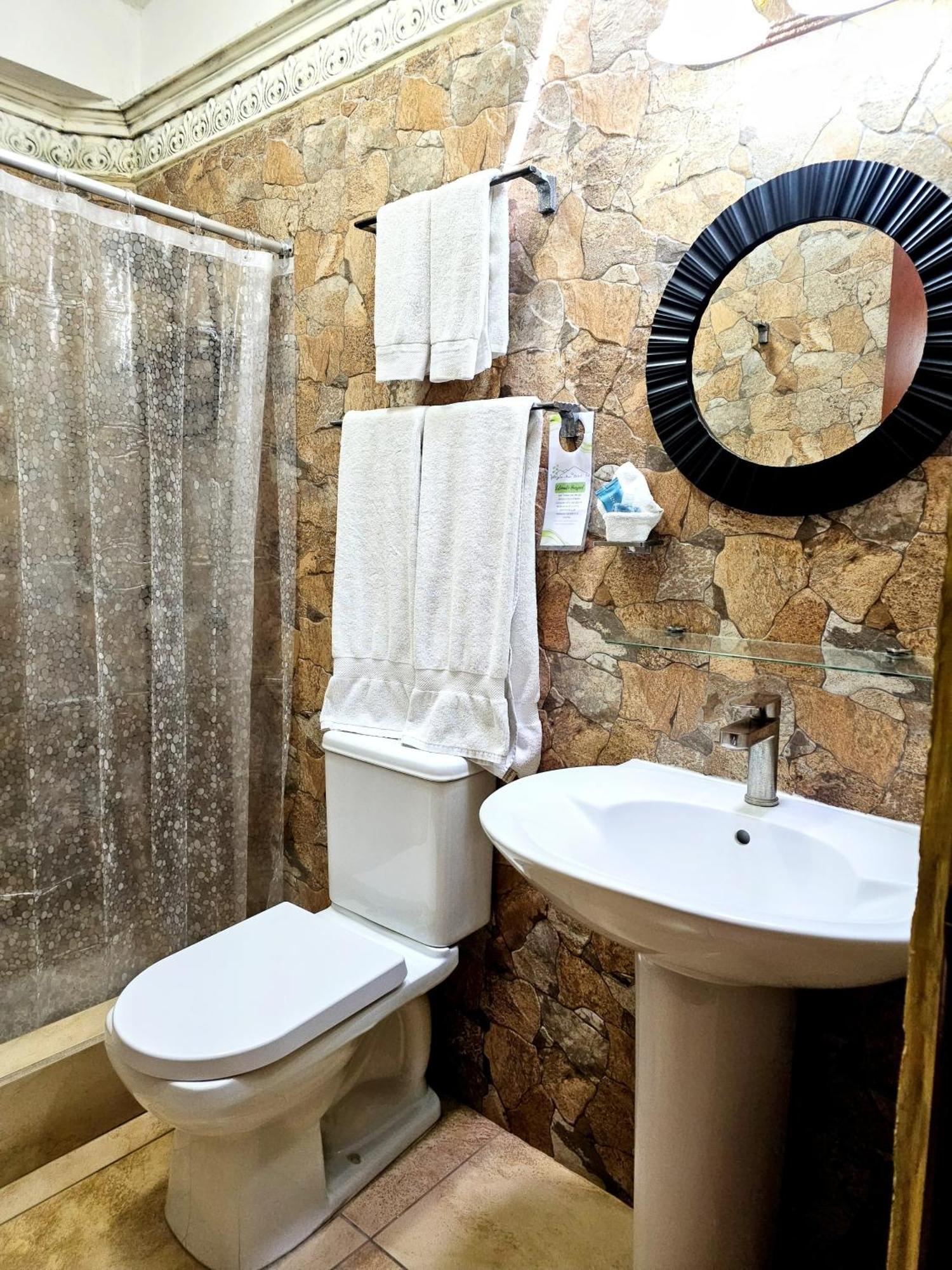 Antigua Inn Hotel Guatemala Dış mekan fotoğraf