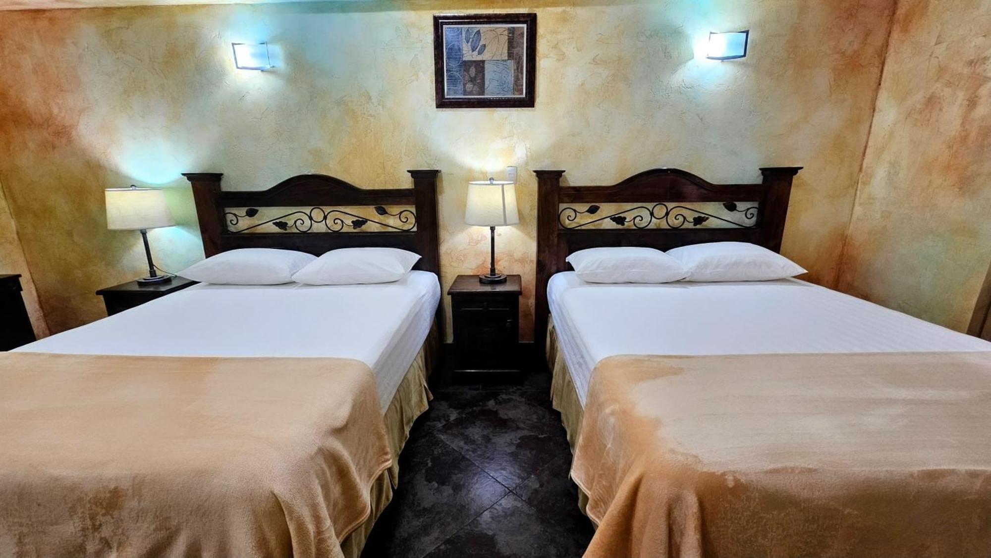 Antigua Inn Hotel Guatemala Dış mekan fotoğraf